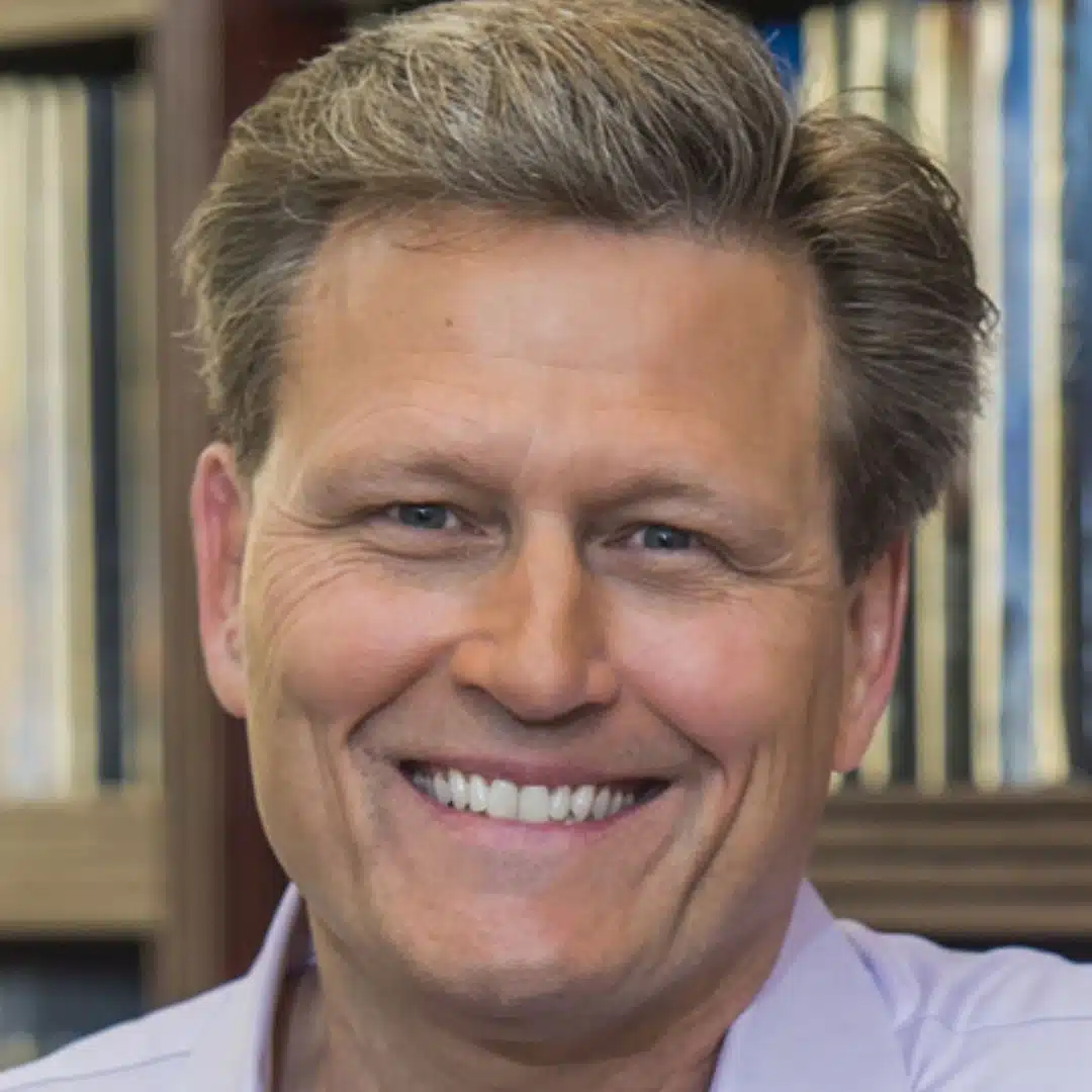 Top Authors Who Write Thriller Books (David Baldacci)
