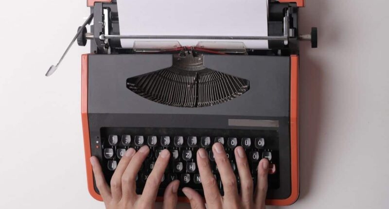 How To Get Ideas To Write A Novel?