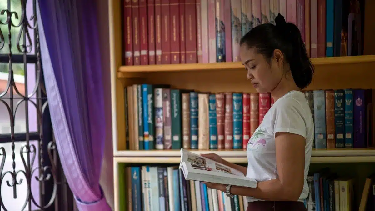 Impact Of Books On Our Life | How Reading Books Influence Our Life