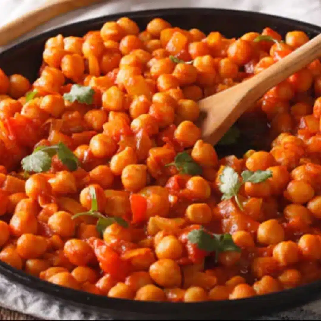 Healthy Snacks: 10 Best Low Calorie Snacks While Reading (Channa)