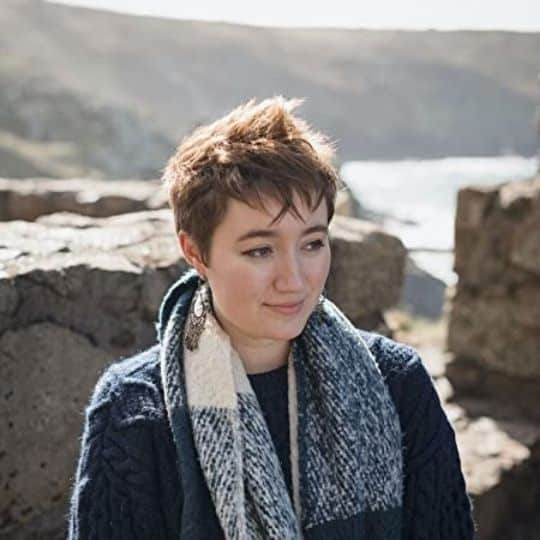 10 Best Debut Female Authors of 2021 (Anna Bailey)