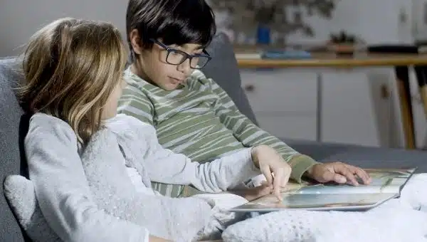 5 Benefits of Bedtime Stories