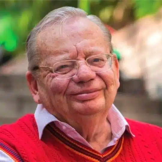 10 Best Indian Authors (Ruskin Bond)