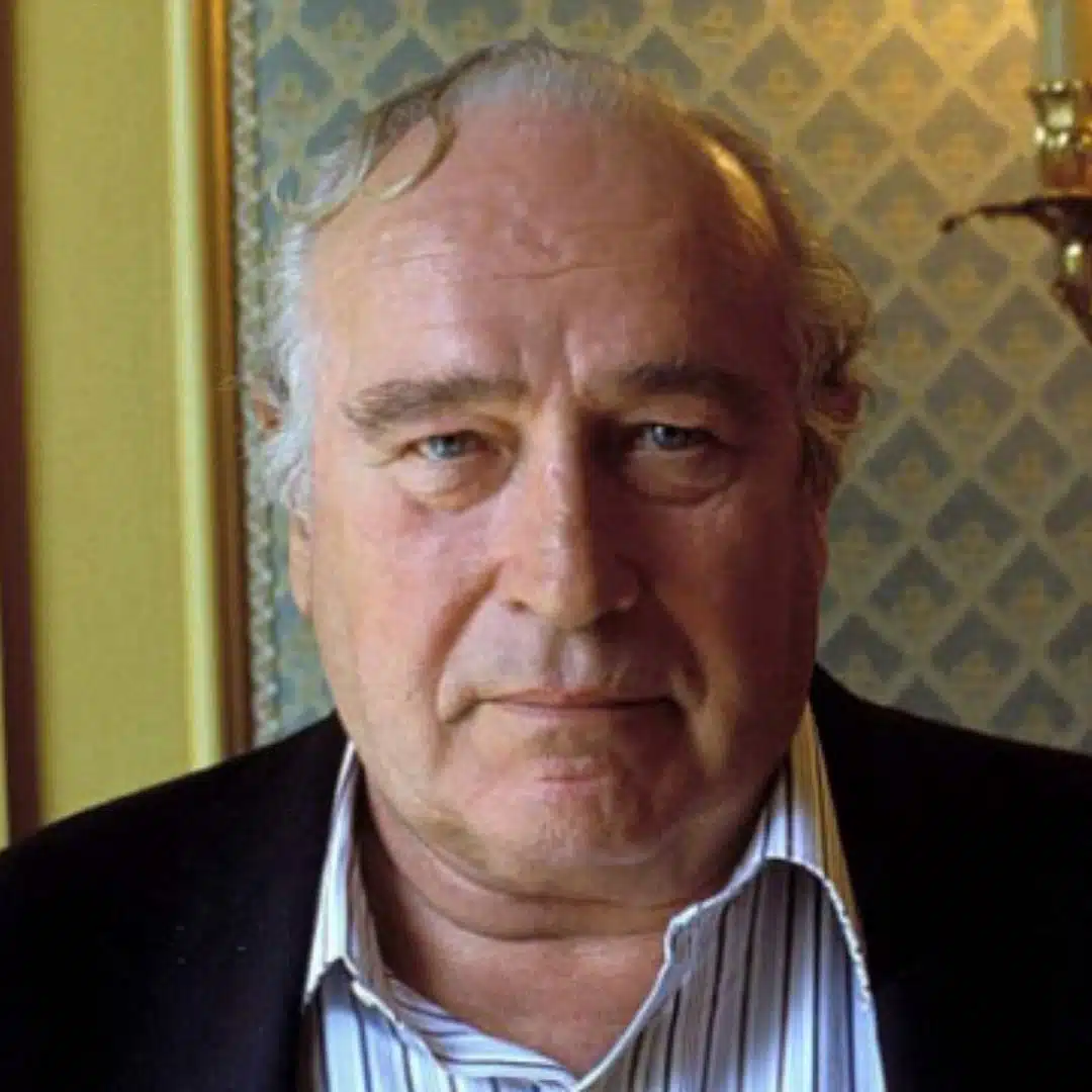 Famous Authors Who Died Before Finishing a Book Series - Robert Ludlum