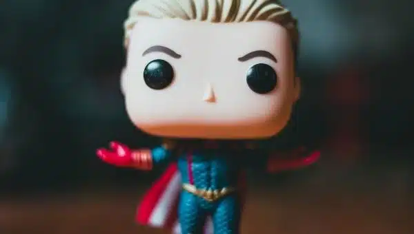 How To Make Characters Multi-layered And Fledge Them Out Fully?