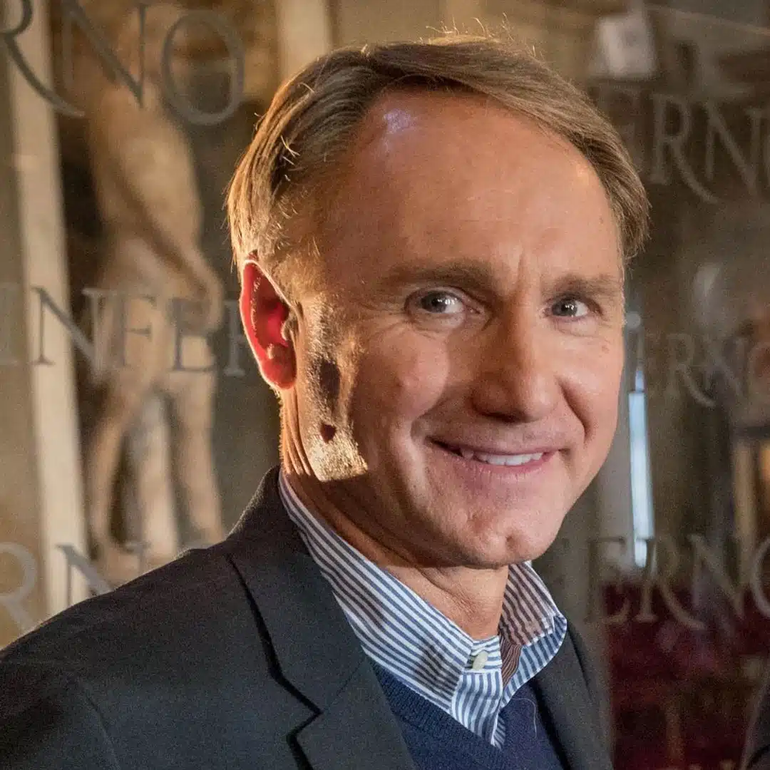 Dan Brown