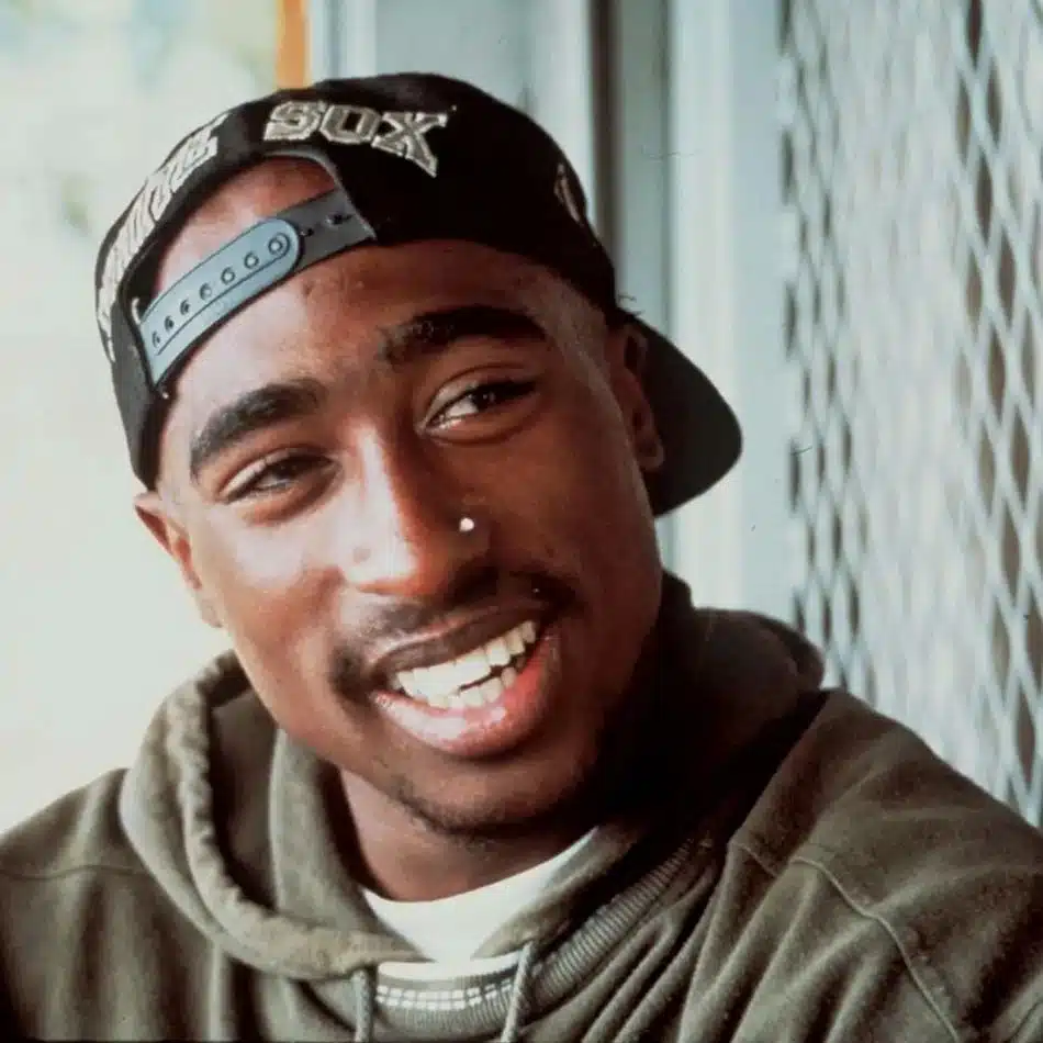 Multi-talented Musicians: Musicians Who Wrote Music As Well As Poetry - Tupac Shakur
