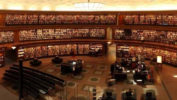 8 Reasons Why You Should Visit Library More Often