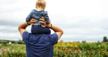 10 Best Parenting Books for Dads | Books on Parenting for Fathers