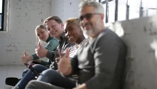 8 Books to Make You More Charismatic