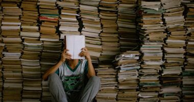 How to Read Books More Deeply And Intricately?