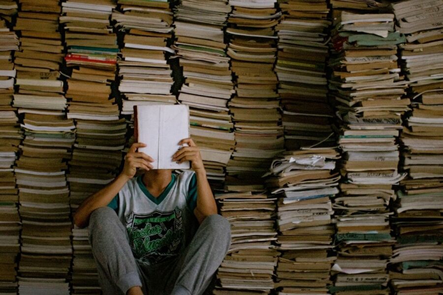 how to read books more deeply and intricately?