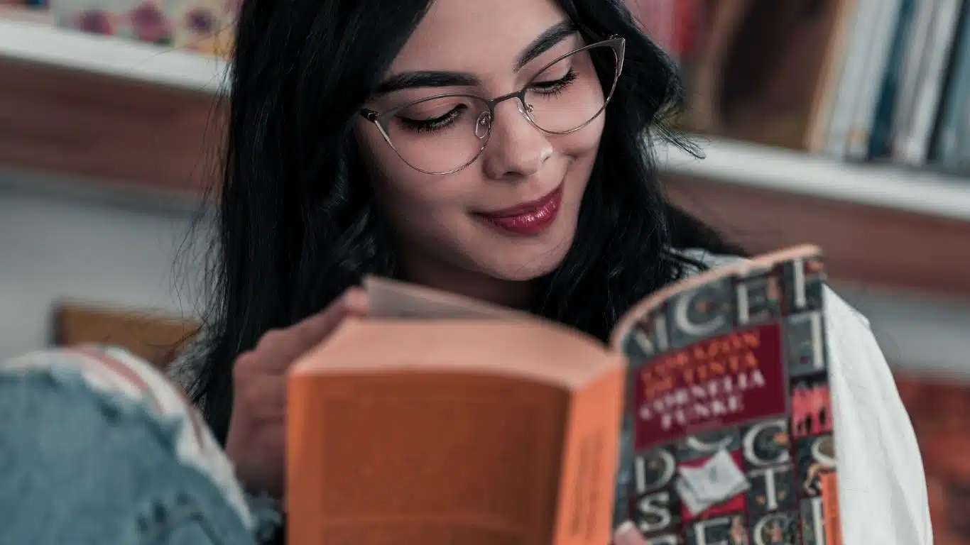 How to Read Books More Deeply And Intricately?