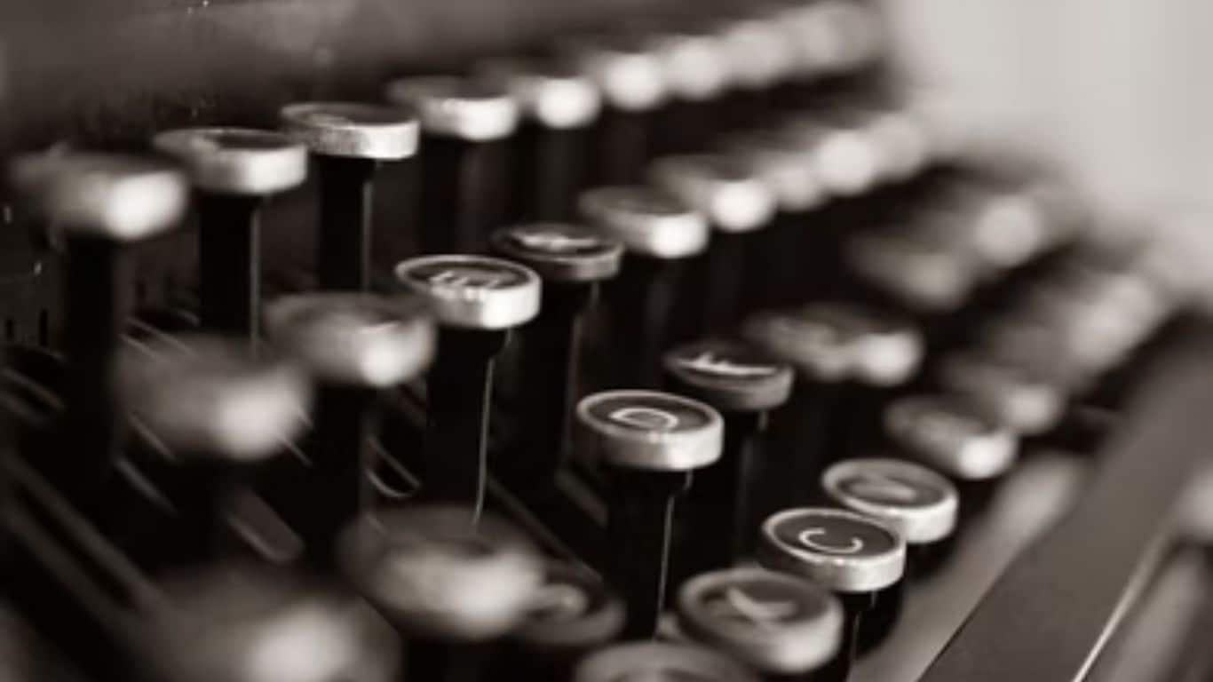 10 Tips For Writing Flawless Dialogue