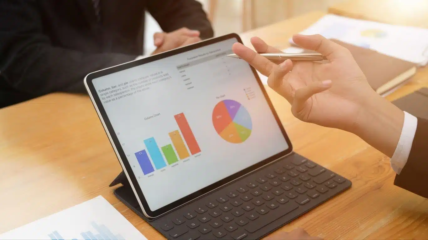 Top 8 Business Skills to Learn