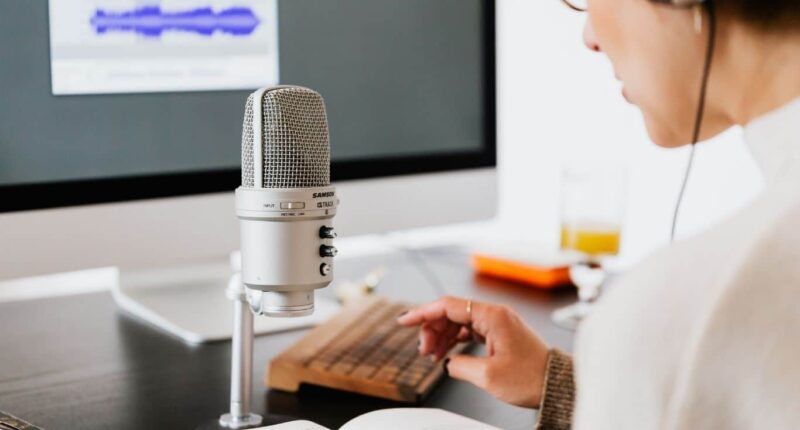 Who can be an Audiobook Narrator and Basic Skills Required