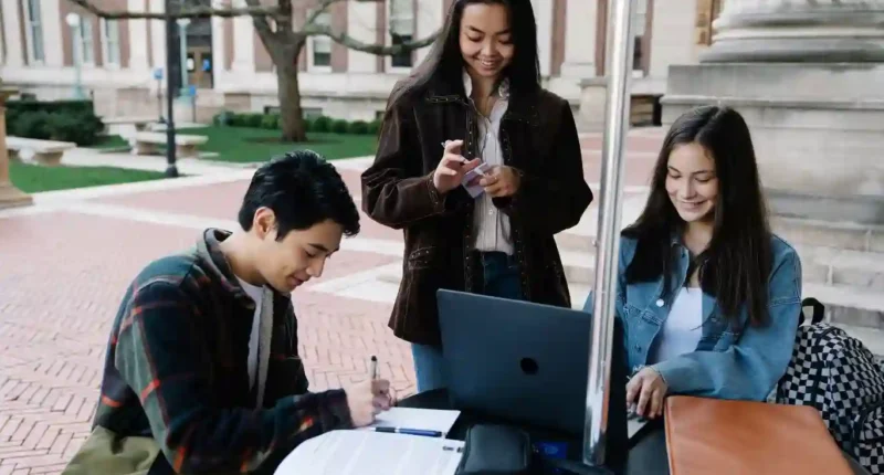 10 Excellent Reasons to Form a Study Group