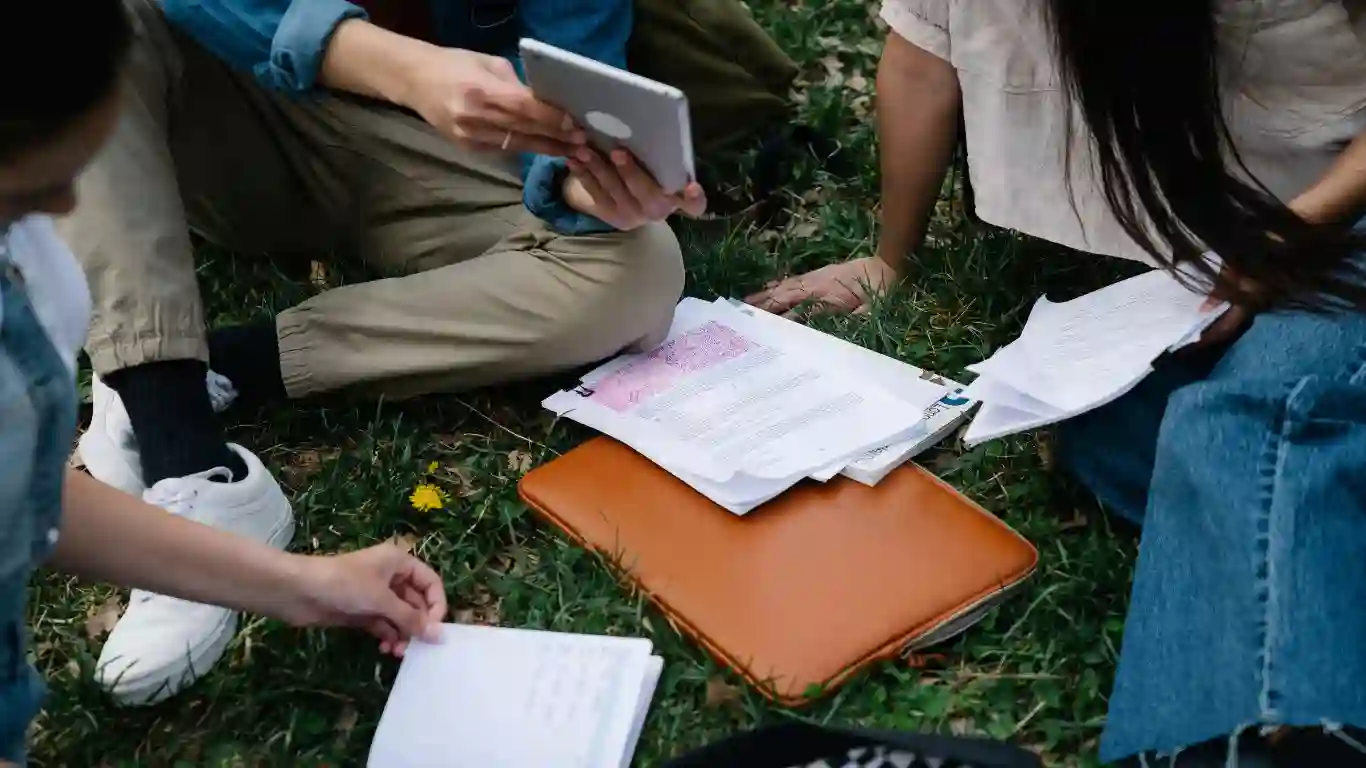 10 Excellent Reasons to Form a Study Group