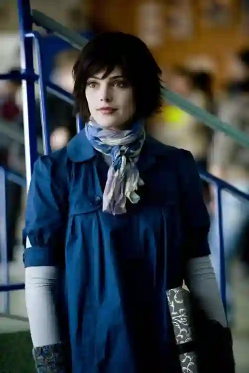 8 Best Side Characters from Books We All Loved - Alice Cullen (Twilight by Stephenie Meyer)