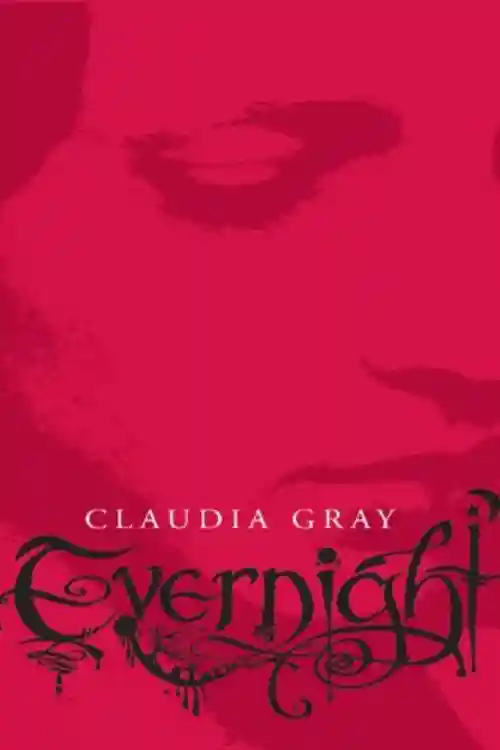 7 Books Similar To Twilight Saga For Fans of Twilight Series - Evernight by Claudia Gray