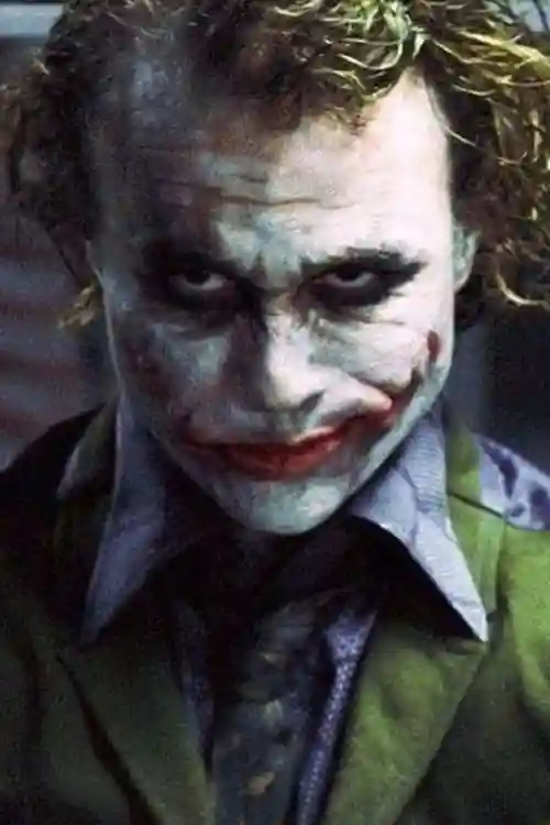 10 Best Villains Casted by DC Entertainment for Movies - Heath Ledger as The Joker