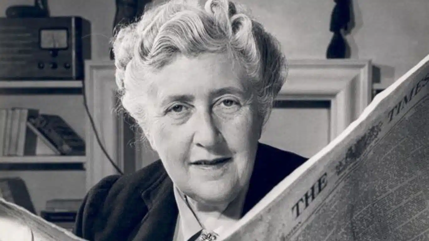 Agatha Christie Biography | Life | Books | Movies and Facts
