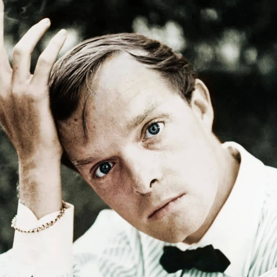 10 Most Famous Alcoholic Writers of All Time - Truman Capote