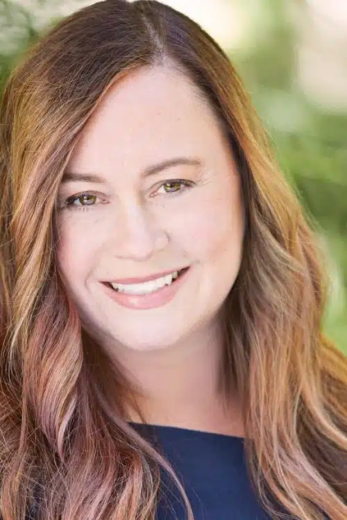 Best Debut Authors of 2022 - Shelby Van Pelt