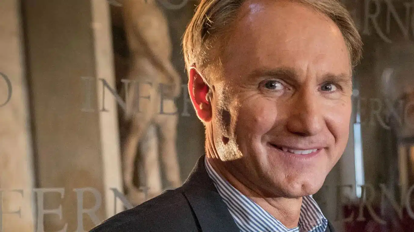 Biography of Dan Brown | Life and Career
