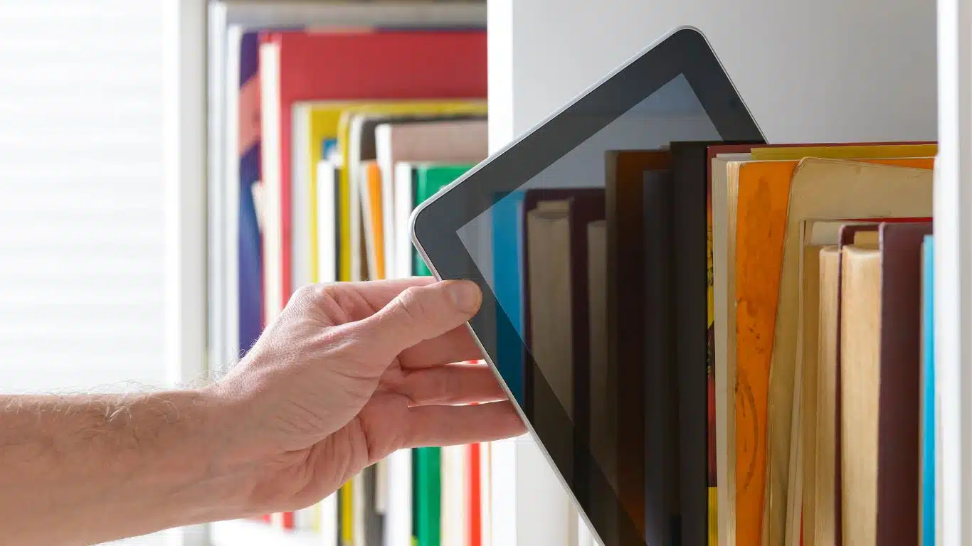 Benefits of Audiobooks for Students with Learning Disabilities - Portability and flexibility