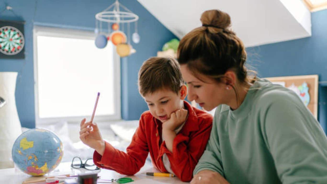 Pros and Cons of Homeschooling