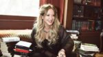 Biography of Leigh Bardugo 1