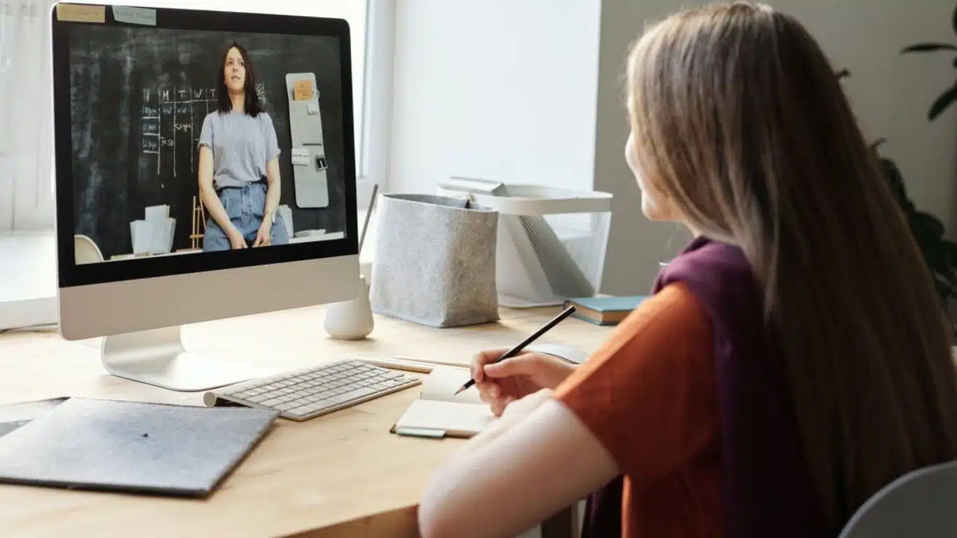 Benefits of Online Degree Programs - Flexibility