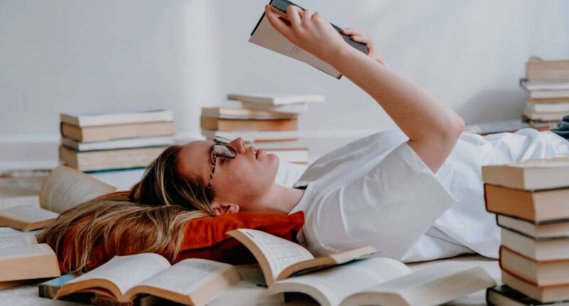 10 Non Fictional Book Genres That You Should Read