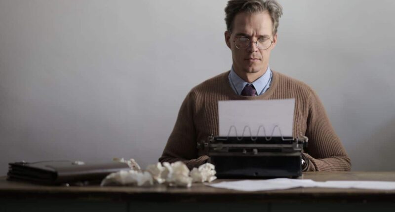 10 Tips for Aspiring Writers from Bestselling Authors