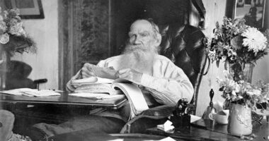 Biography of Leo Tolstoy | Life and Literary Works