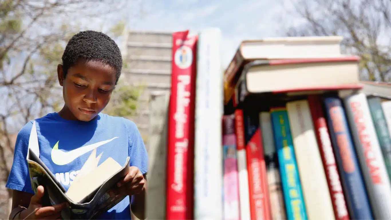 5 Book Reviews Formats for Book Reviewers