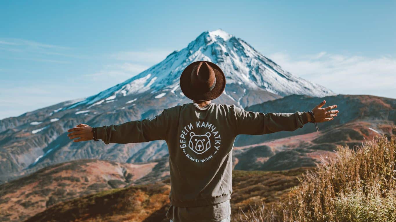 10 Benefits of Study Abroad Programs