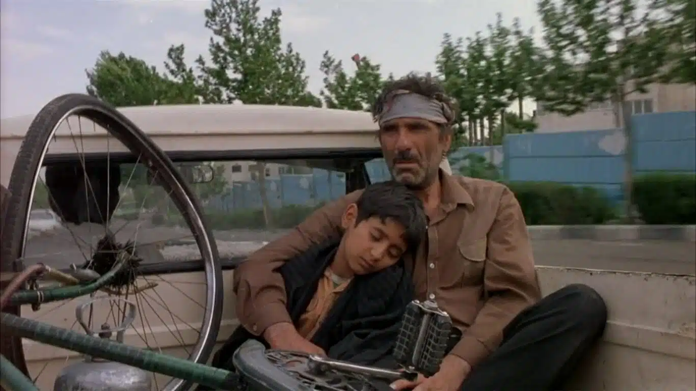 10 Movies That Perfectly Depict Brother Sister Bond - Children of Heaven (1997)