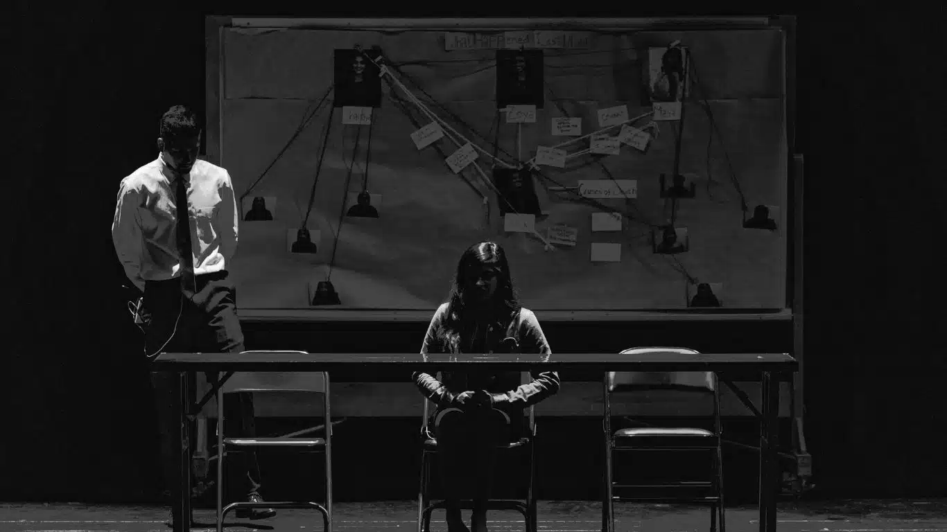 The Art of Plotting: How Mystery Novels Keep Readers Guessing