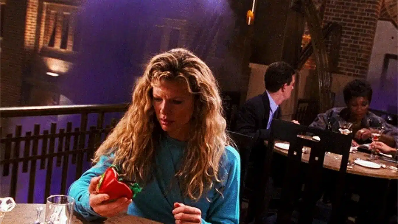 The Darkest Deeds of the Joker in Comics - Joker poisoned beauty products