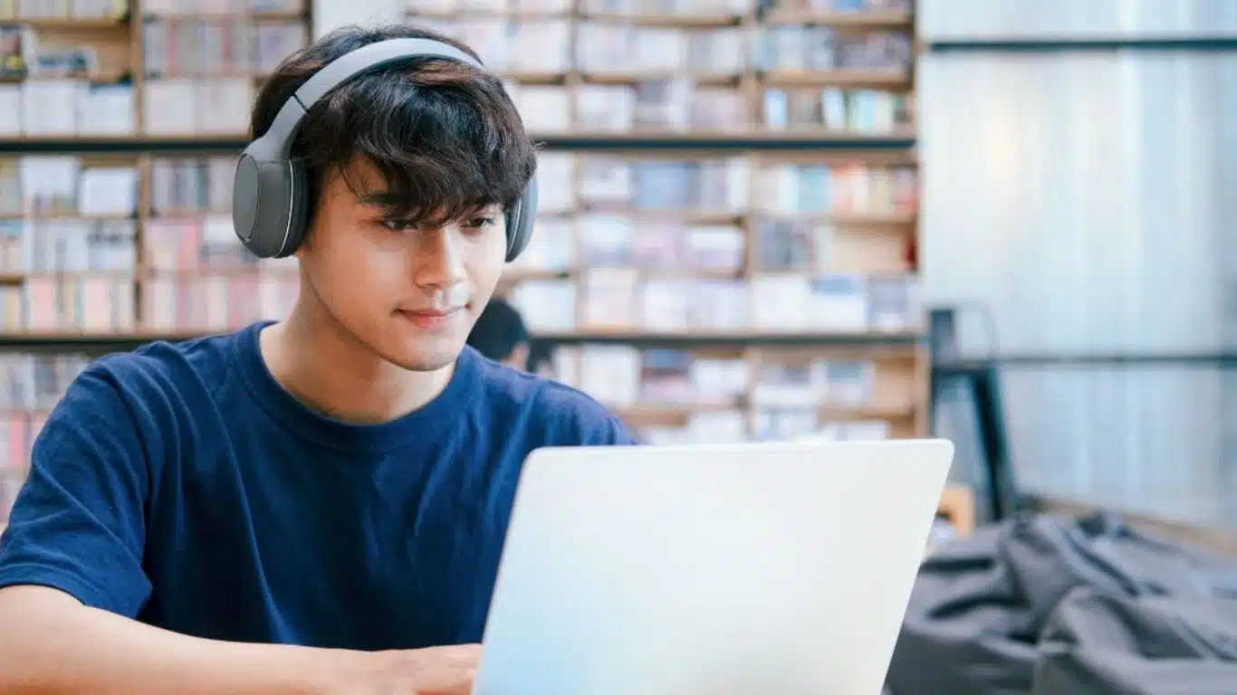 AI in Education: Benefits and Limitations - Personalized learning experiences