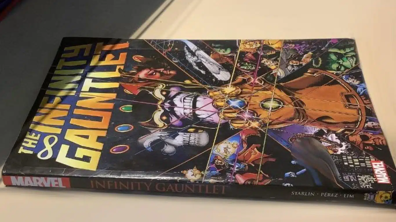 The Infinity Gauntlet (1991)