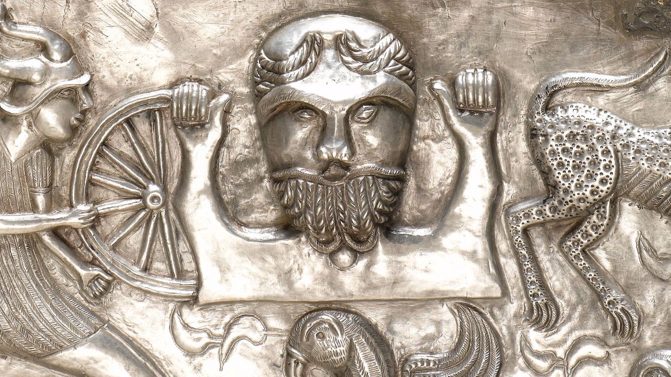 10 Most Creative and Artistic Gods in Mythology - Lugh