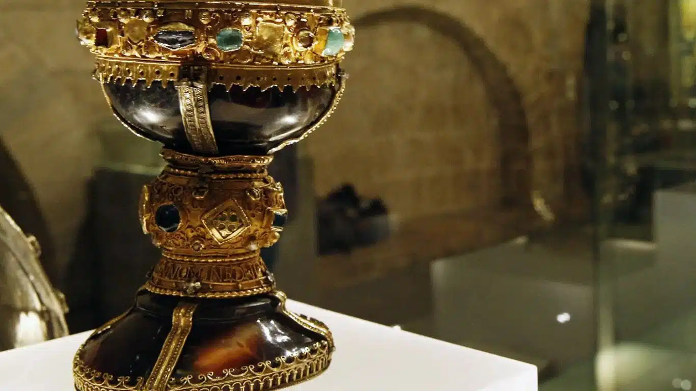 Uncovering the Fascinating Intersections of Mythology and History - The Holy Grail
