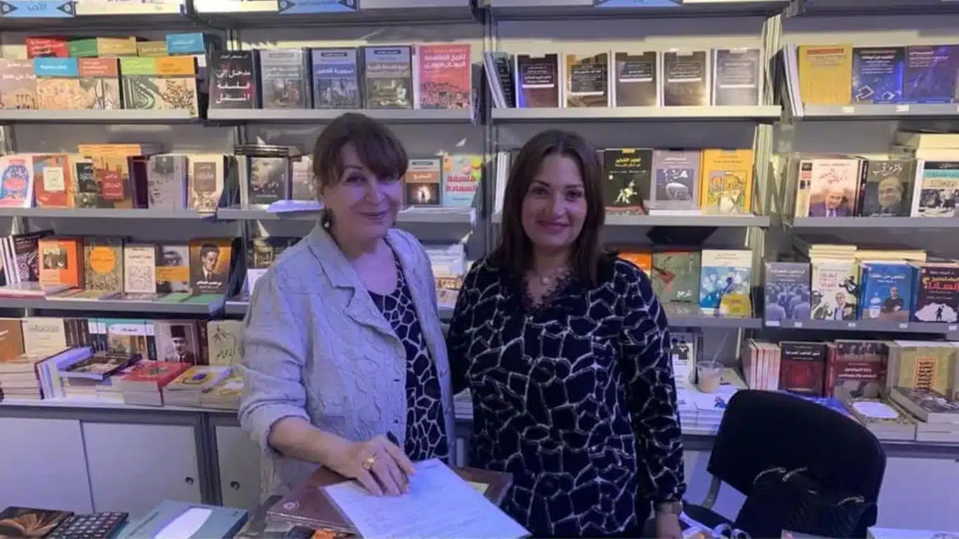 Reaching New Readers