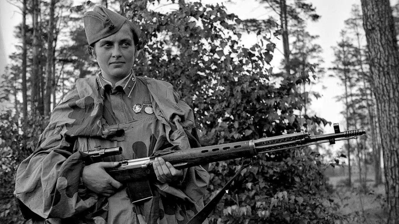 Lyudmila Pavlichenko 