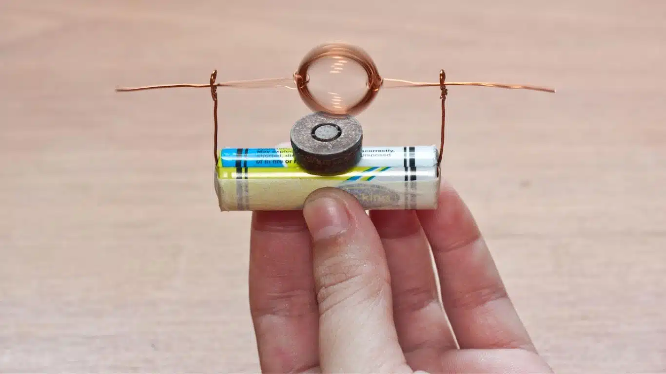 10 Great Science Experiments For Kids - Make a simple motor