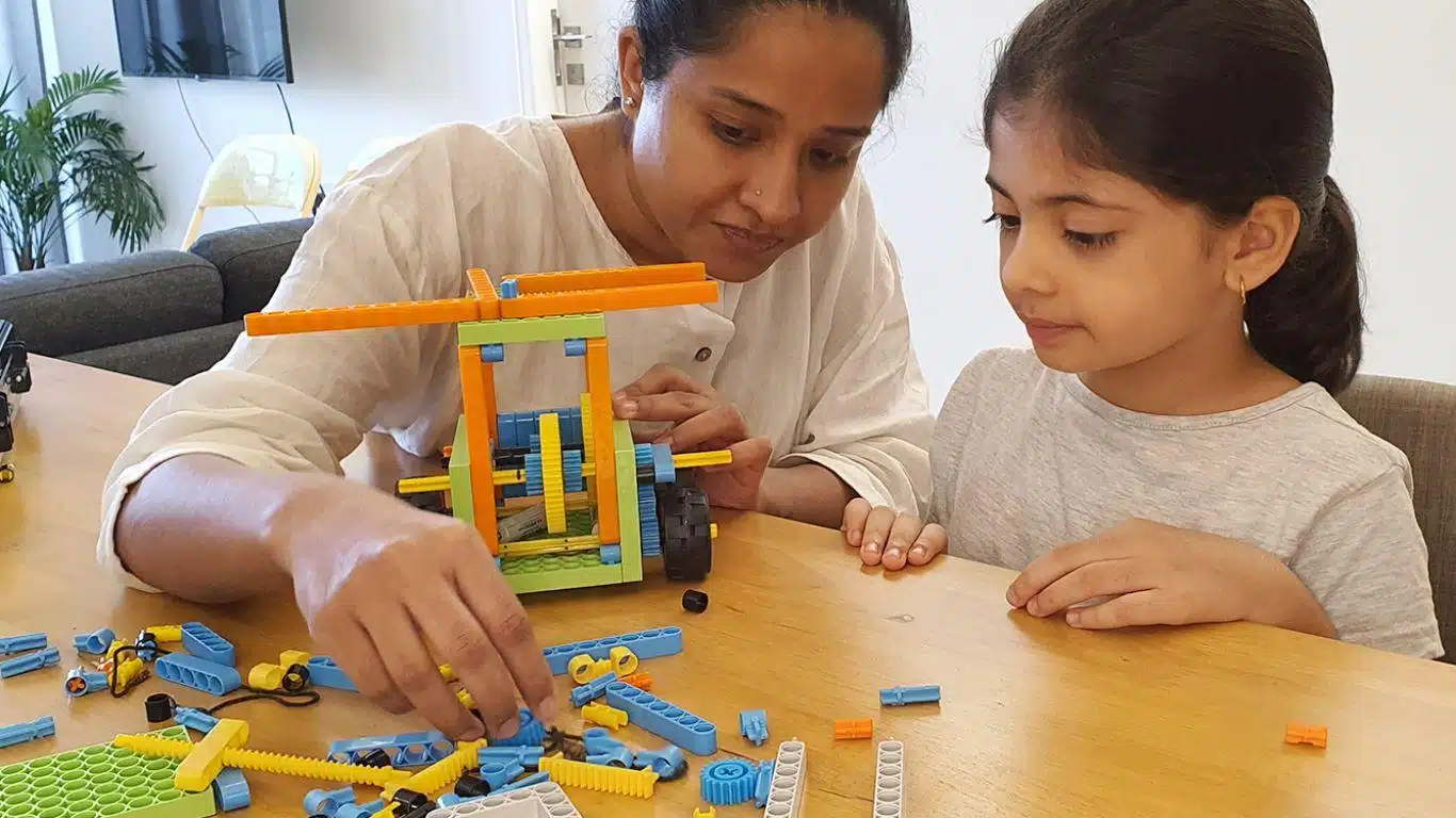 How to Create Positive Learning Environment at Home: Tips for Parents - Foster a Love of Learning