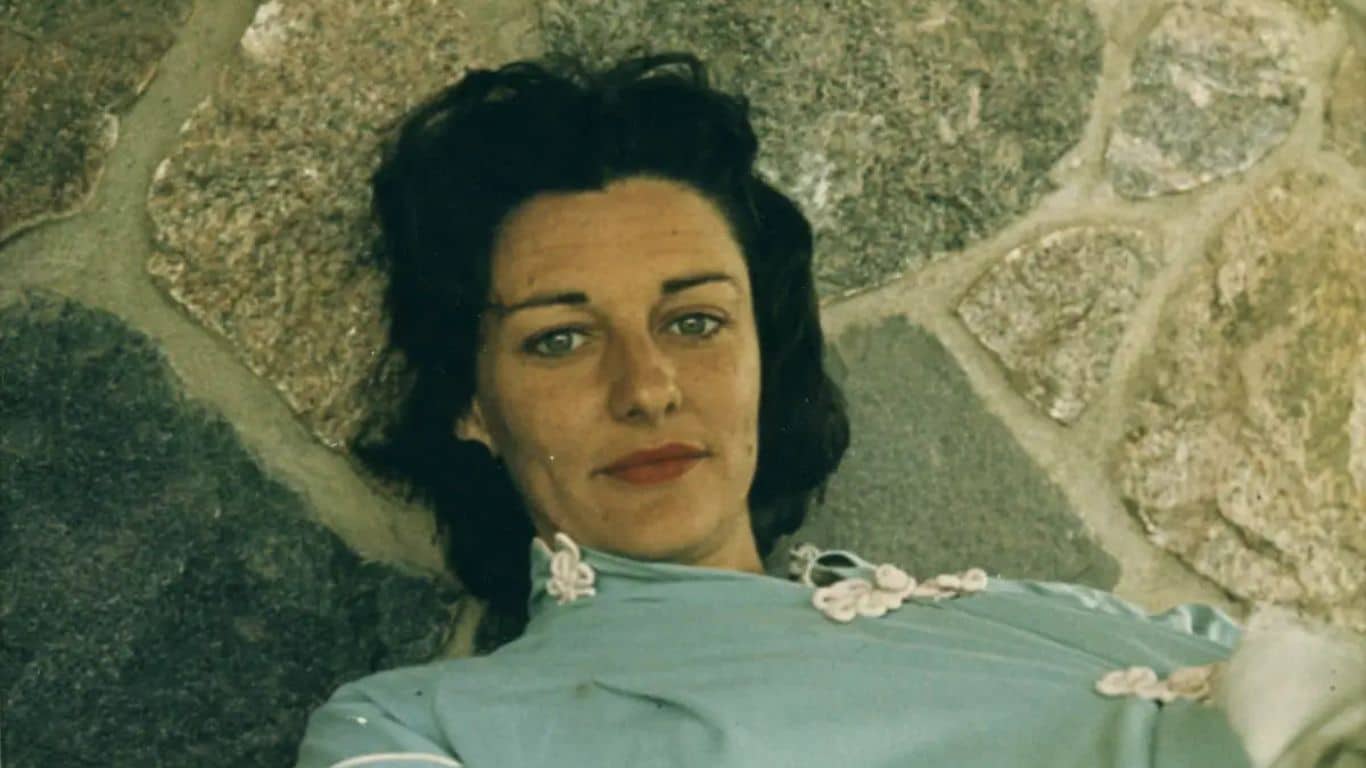 Famous Authors Who Suffered From Mental Illness - Anne Sexton (1928–1974) - Bipolar Disorder